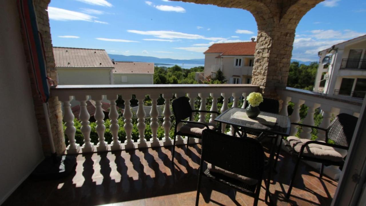 Apartments Jela Sveti Vid-Miholjice Екстериор снимка
