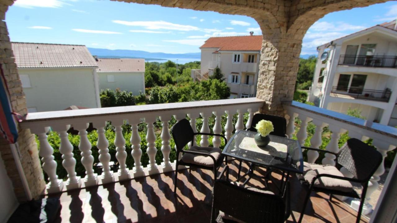 Apartments Jela Sveti Vid-Miholjice Екстериор снимка