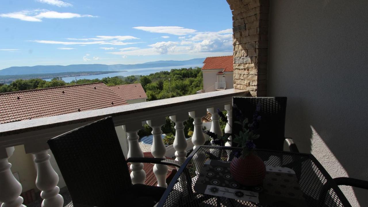 Apartments Jela Sveti Vid-Miholjice Екстериор снимка